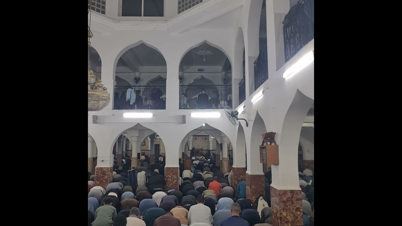 الليلة 27 من #رمضان يحاكي الشيخ المنشاوي 
