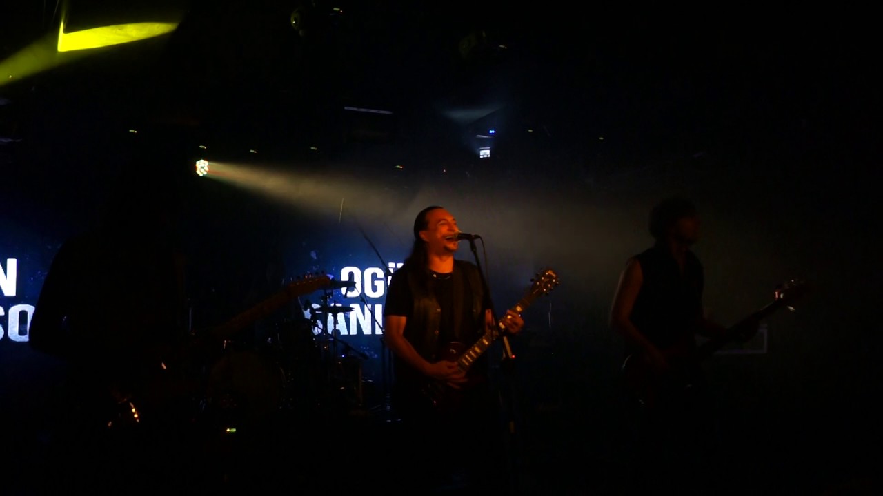 Ogün Sanlısoy - Pencere