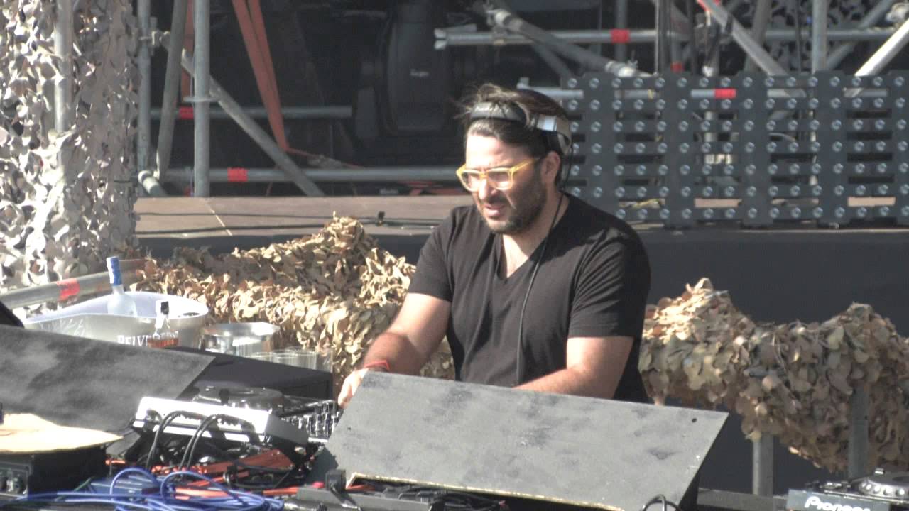 Wally Lopez  Space Opening Fiesta 2015