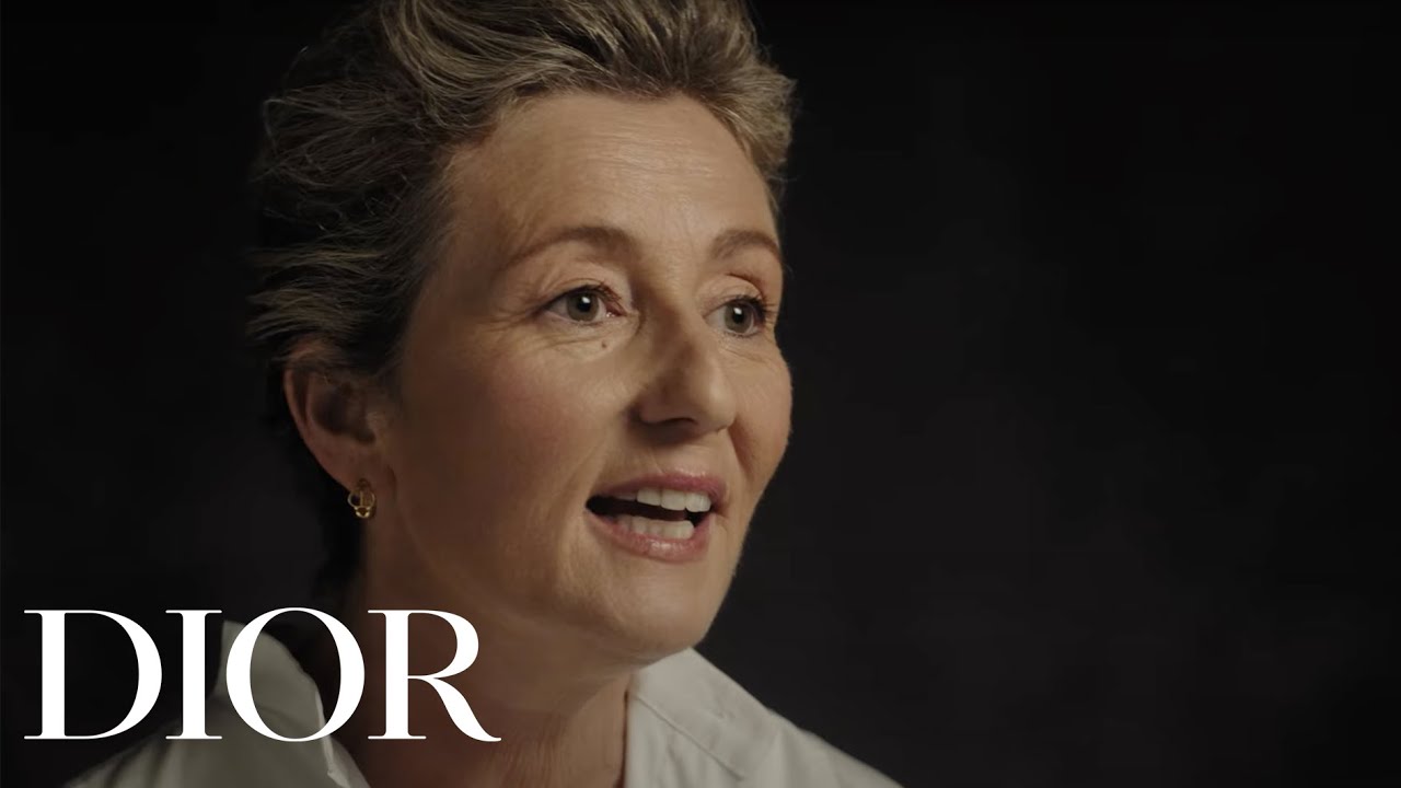 #DIORSTANDSWITHWOMEN #DIORCHINUP - Carole Biancalana