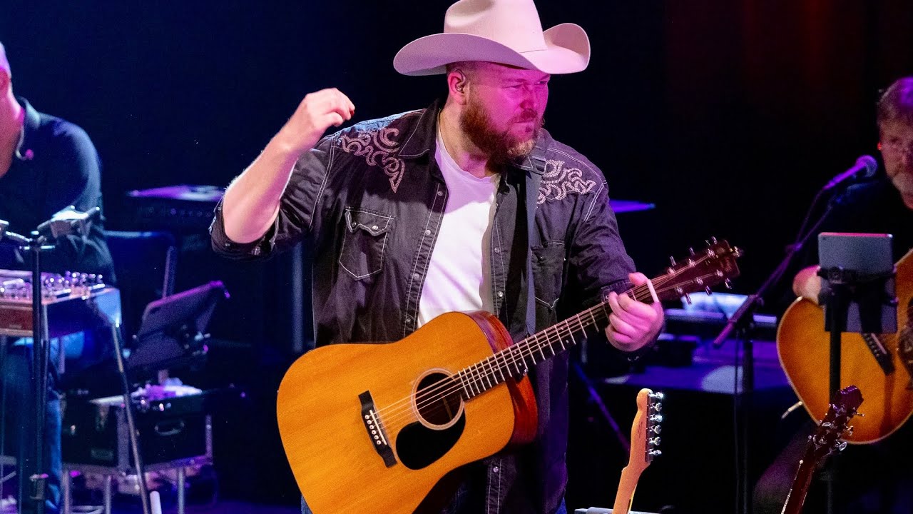 ‘Til You Can’t (Cody Johnson)                   Arthur Stulien & The Stage Men, 2022 ( live concert)