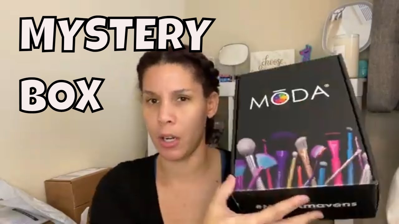 MODA BRUSH MYSTERY BOX 2022 UNBOXING