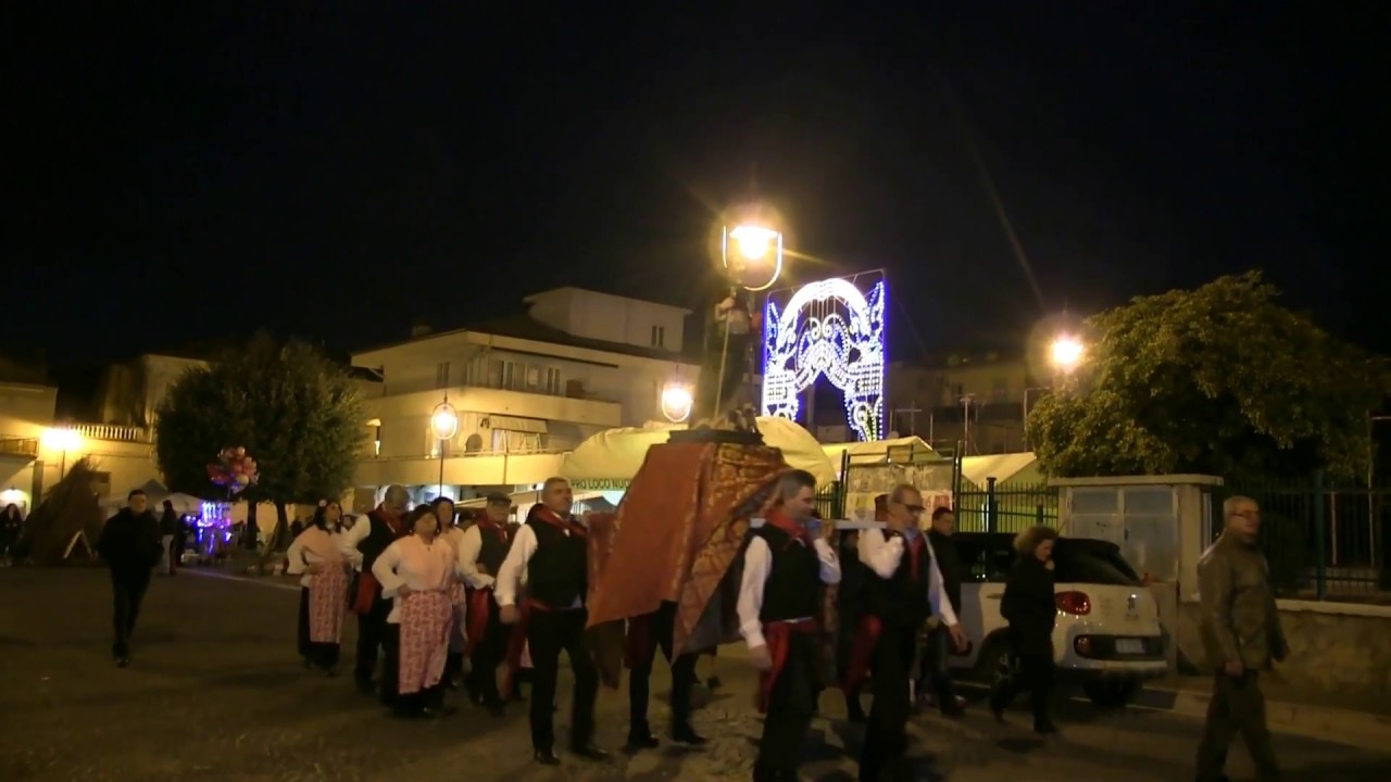 Festa di Sant'Antonio Abate a Recale (CE), edizione 2017 | ICH Library