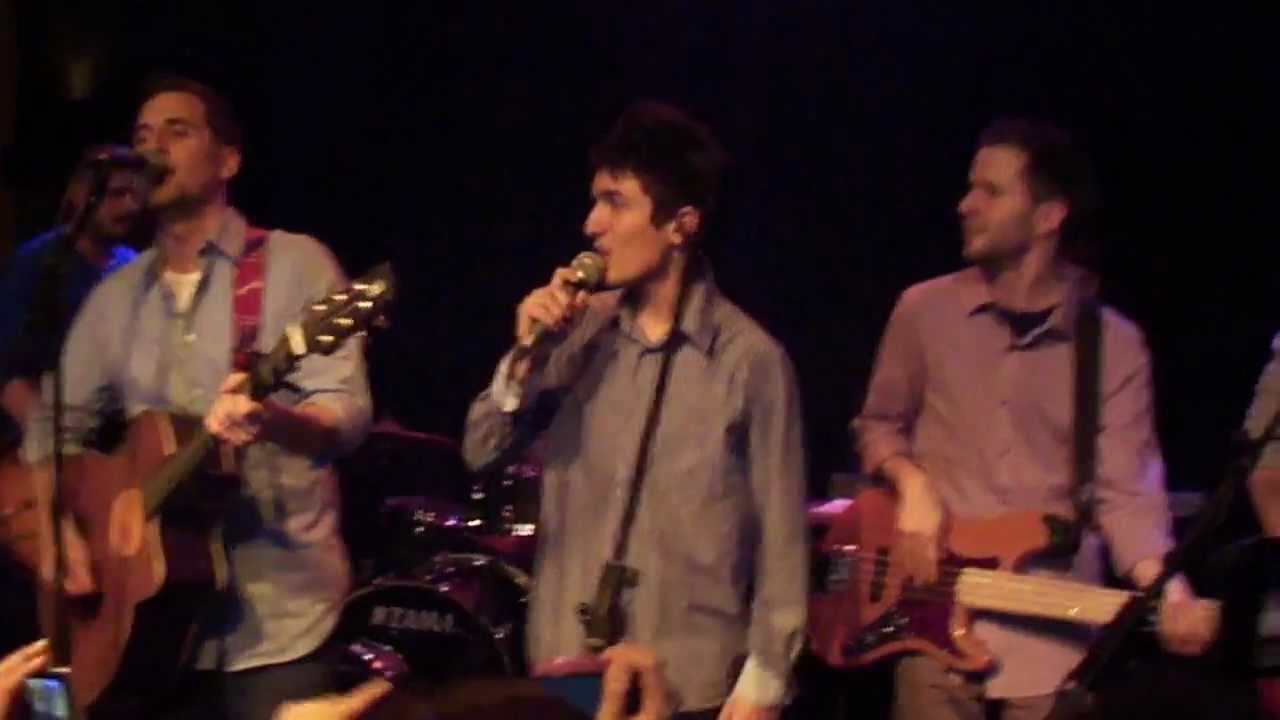 Els Vuit - Dorm - MIKEL IGLESIAS - directe, sala Zero Tarragona