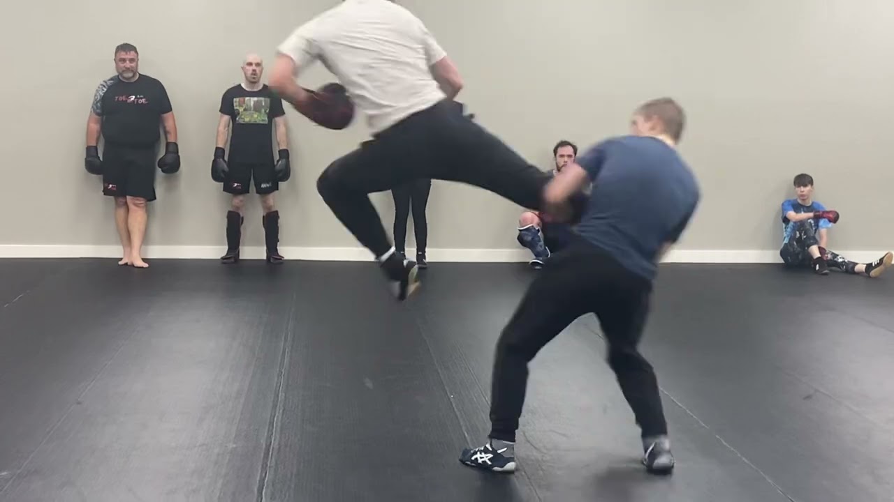 Run the Gauntlet: Intense Kickboxing Challenge at Toe2Toe Martial Arts