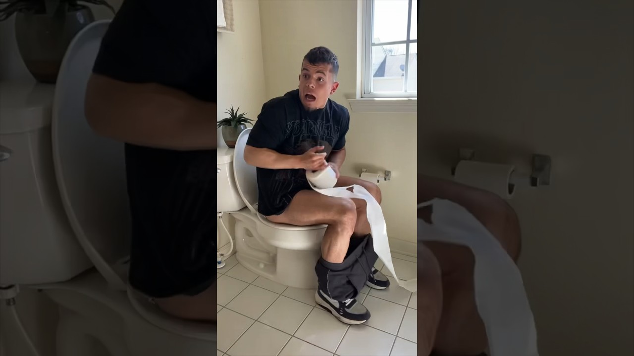 Moms don’t like wasting toilet paper 🧻 😂