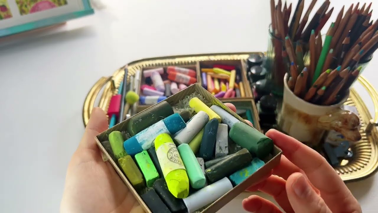 Organizing Mixed Media Art Supplies: Desk Setup with Colored Pencils, Pastels & Inktense 🎨