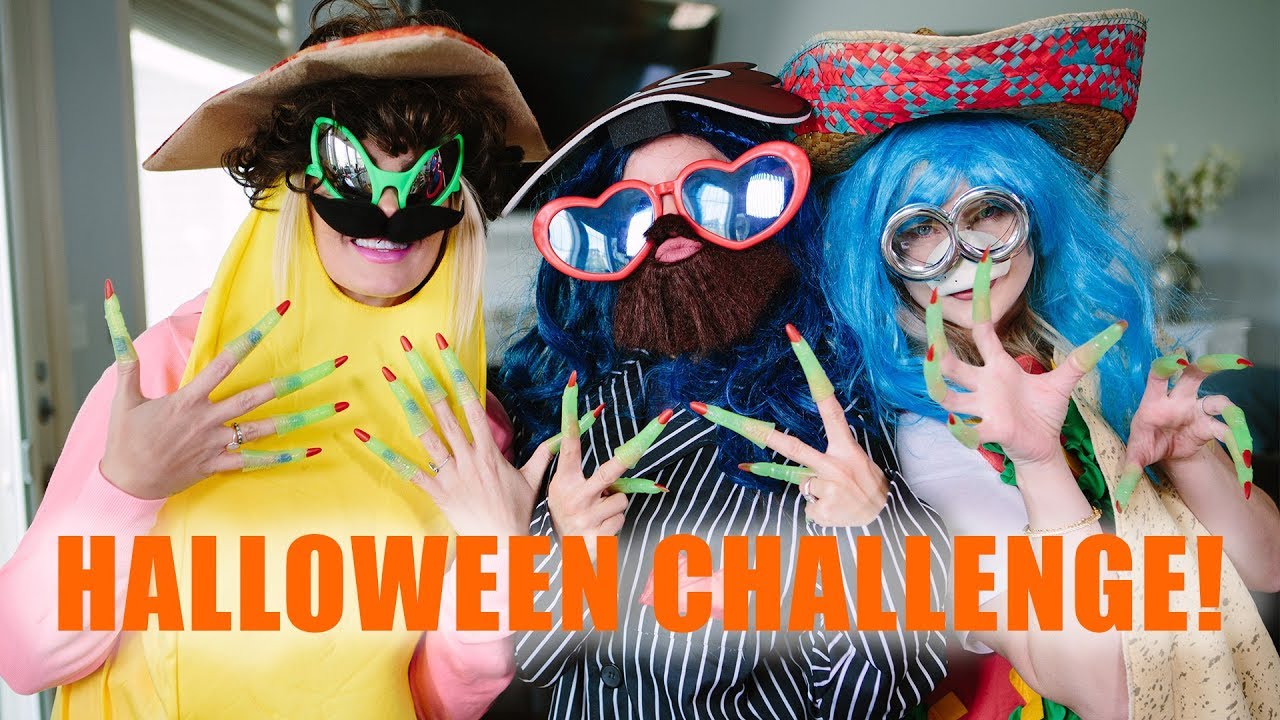 HALLOWEEN CHALLENGE! | The Mom's View