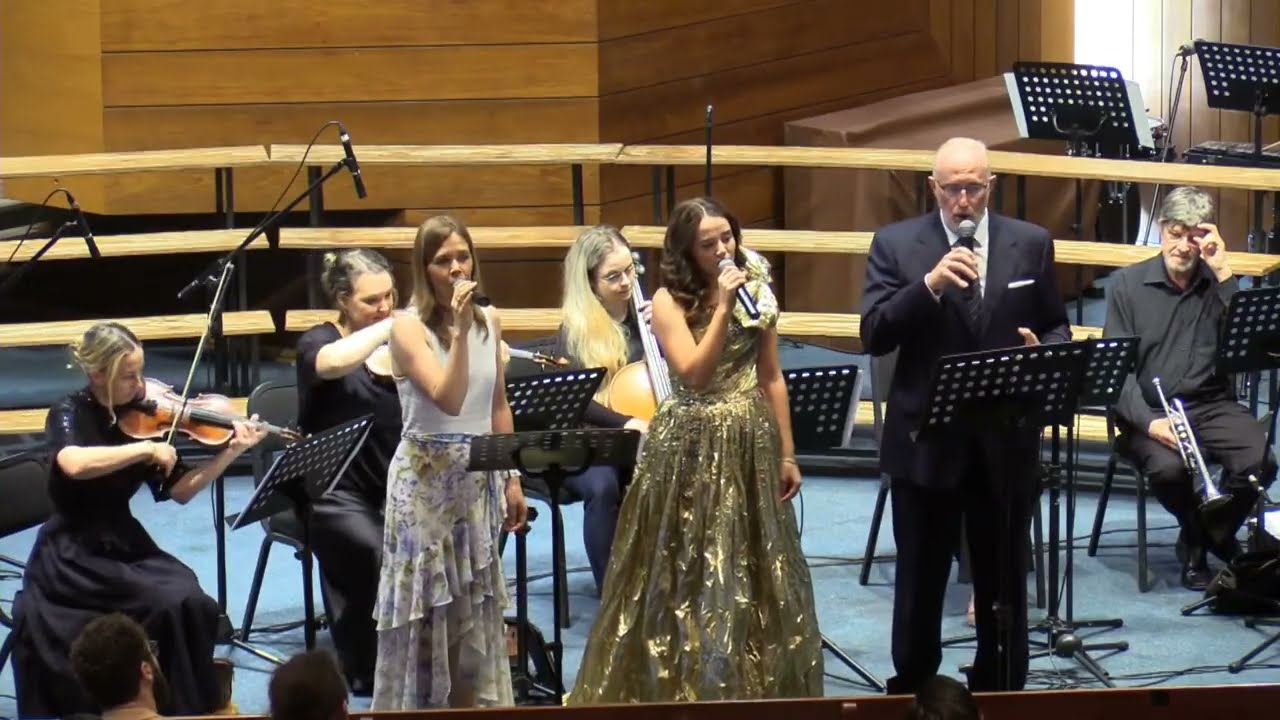O Holy Night - Amira Willighagen with Elsa Klopper & Wilhelm Lichtenberg  (30-11-2025)