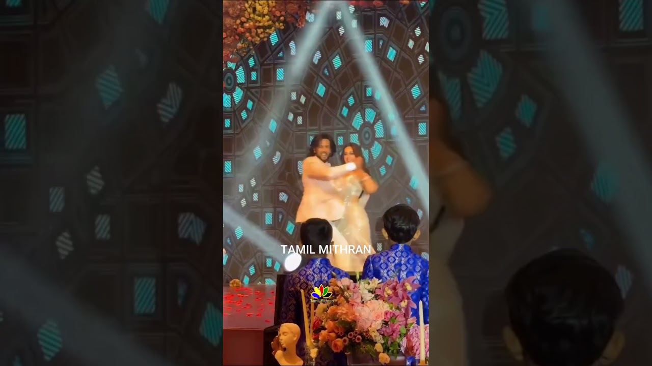 Aishwarya Arjun & Umapathy Romantic Dance Video 🥰 - Arjun Daughter Wedding | Arjun Dance With Family