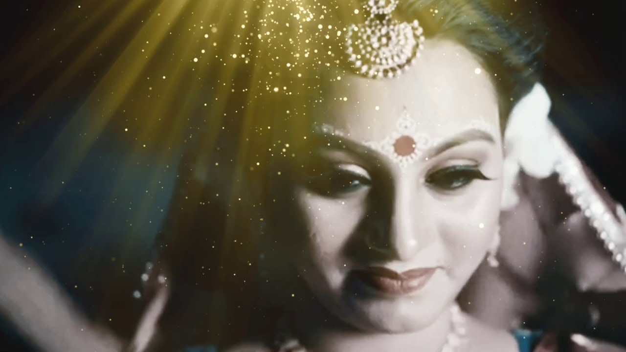 Mo Priya Tharu Kie Adhika Sundara by Chitta Jena (Odia)