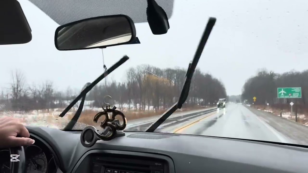 Canada’s Rainy Days And Weather 🇨🇦
