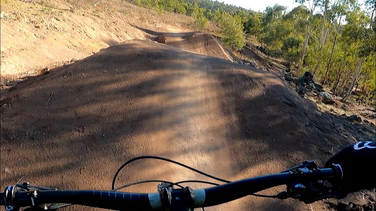 Stromlo mountain biking (updated 'Trebuchet' trail) Stromlo MTB 1440p