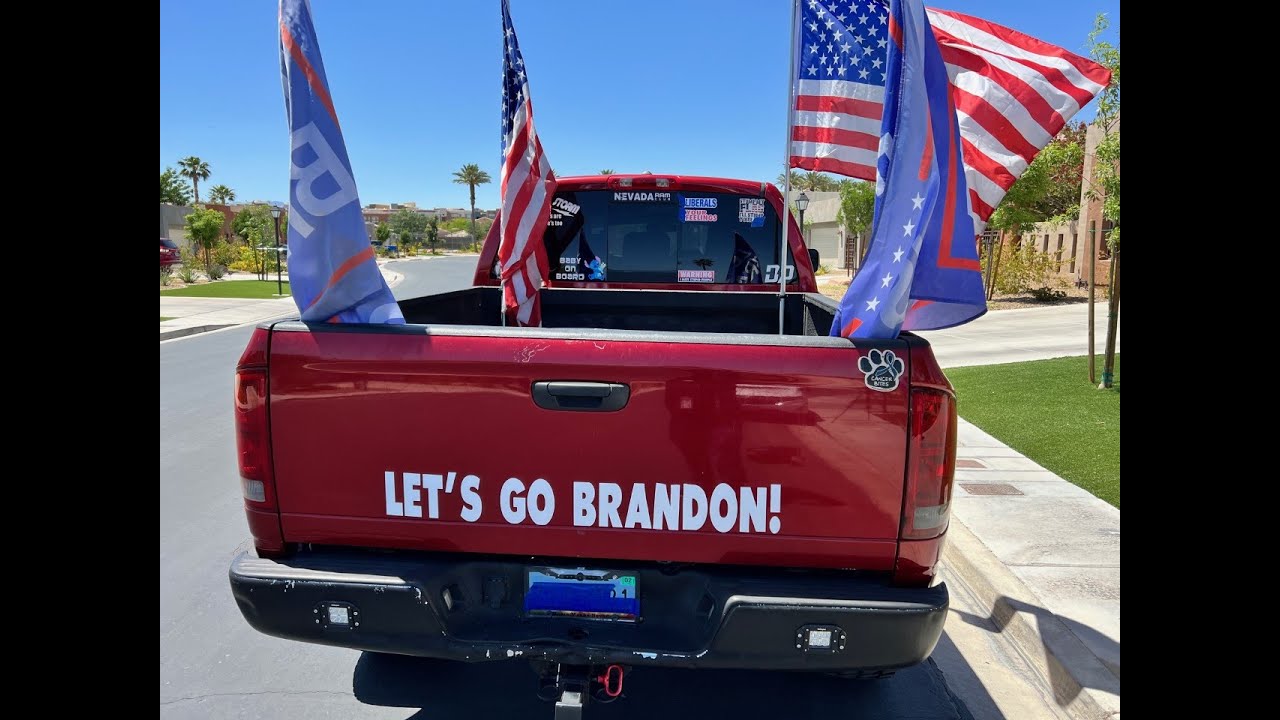 Lawyers offer legal guidance in Henderson anti-Biden sticker HOA dispute