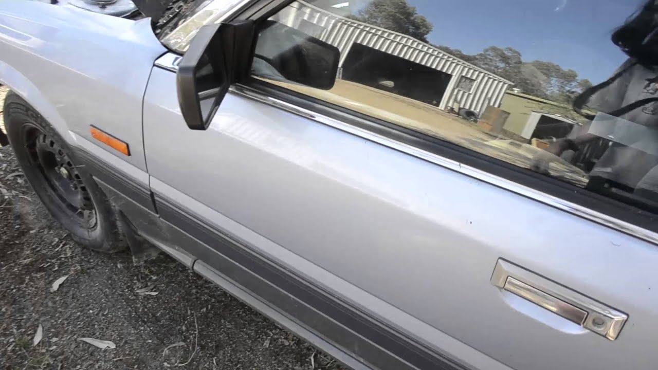 R31 SKYLINE seat and headlight replacement plus Vehicle overview
