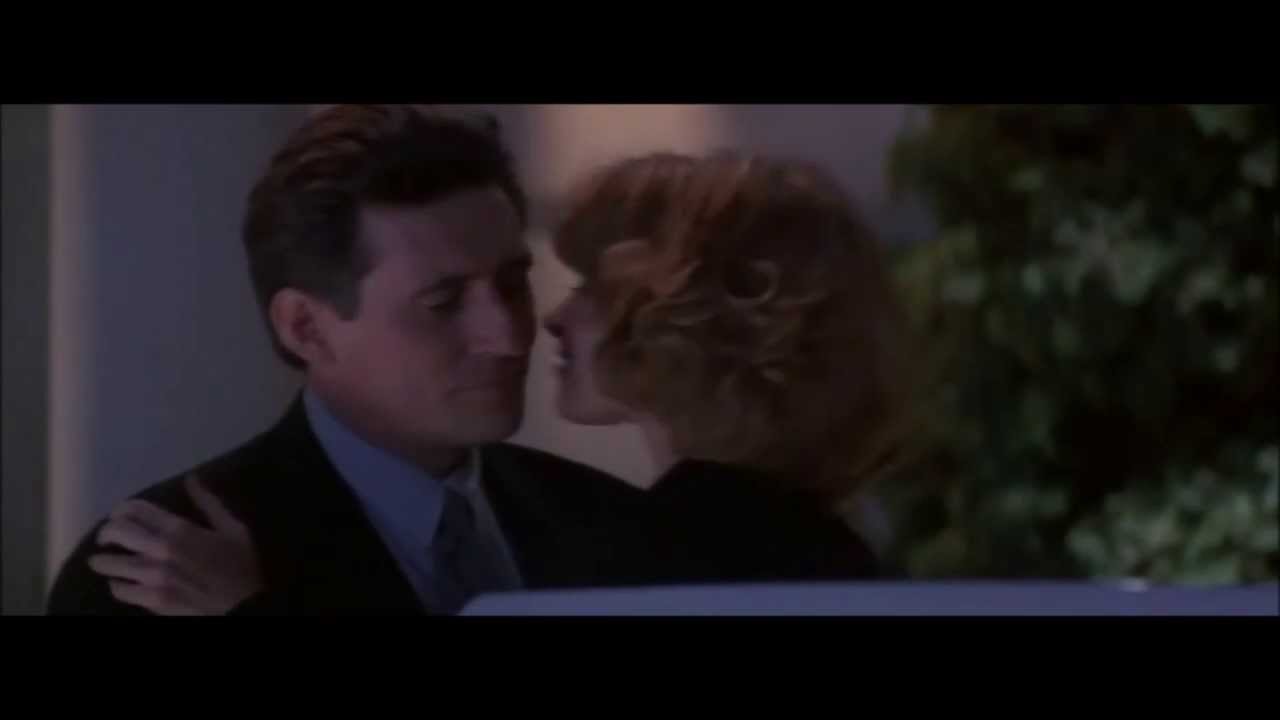 Gabriel Byrne and Bridget Fonda - Point of No Return