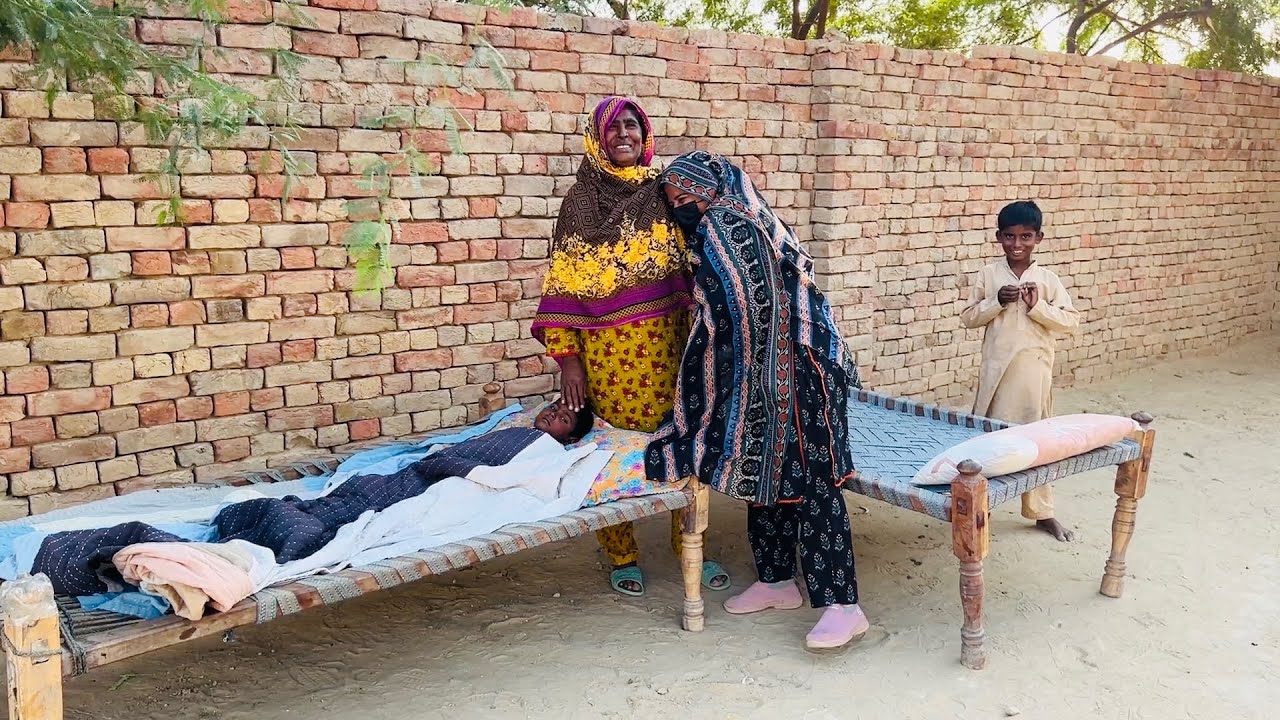 Mujhy To Kuch Samajh Ni Araha Akhir Ye 2 Yateem Bachy Kis Ky Hen Aao Madad Karen