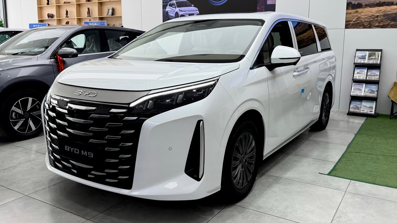 NEW 2025 BYD Xia, luxury plug-in hybrid MPV detailed exterior review 4K