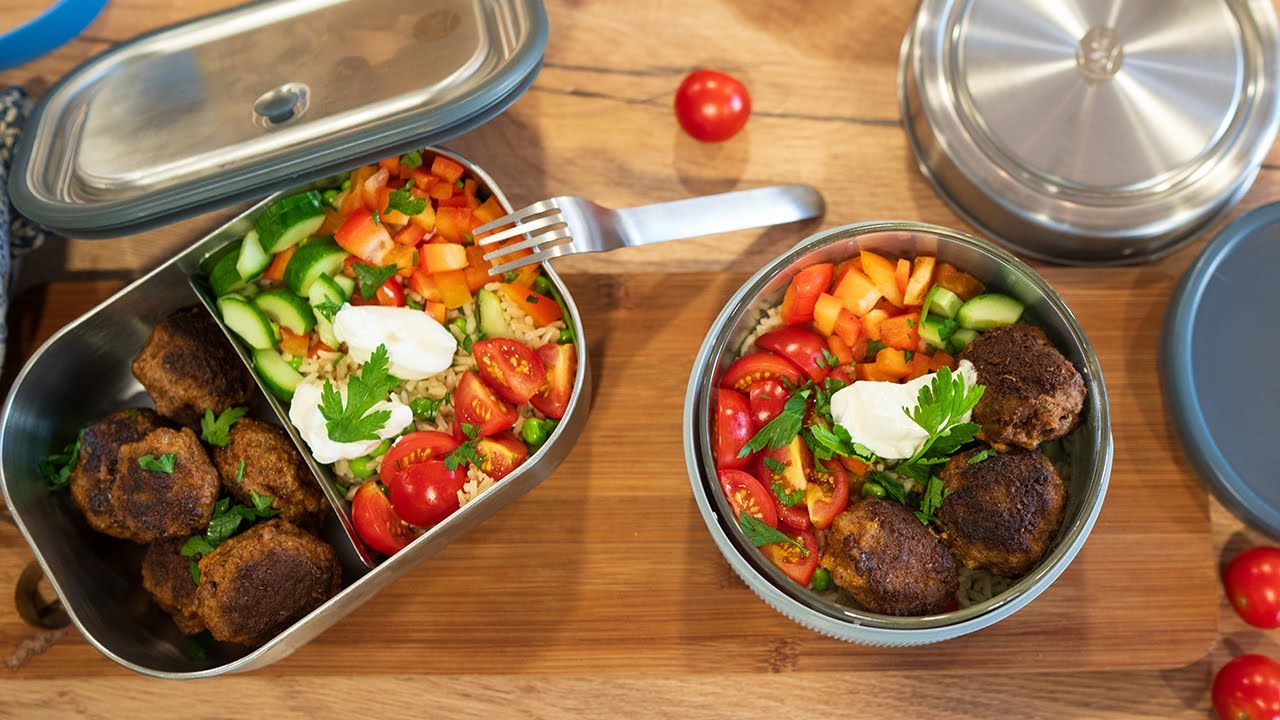 Meal Prep Rezept: Mini-Buletten mit Erbsbreis und frischem Gemüse