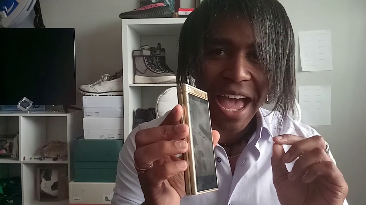 Samsung W-2018 Flip Phone Review! (Coolest Phone Ever - Smart Flip Phone)