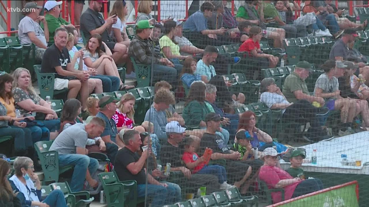 Boise fans welcome return of live sports and events