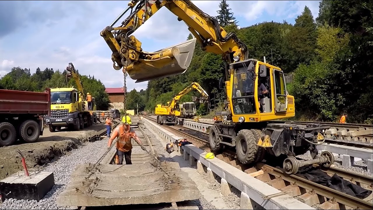 3 excavators on railway - Day in work 48 (GoPro)