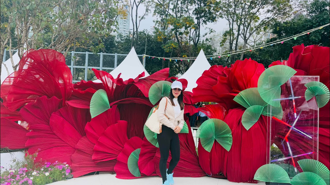 SHOW CASING FLOWER DESIGN @ Victoria Park 