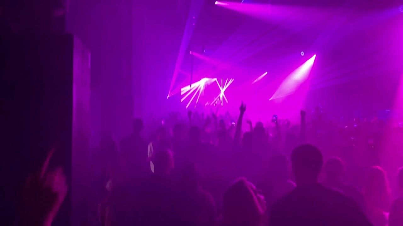 MK at SWG3 in Glasgow on Fri 3rd Dec 2021 Part 1