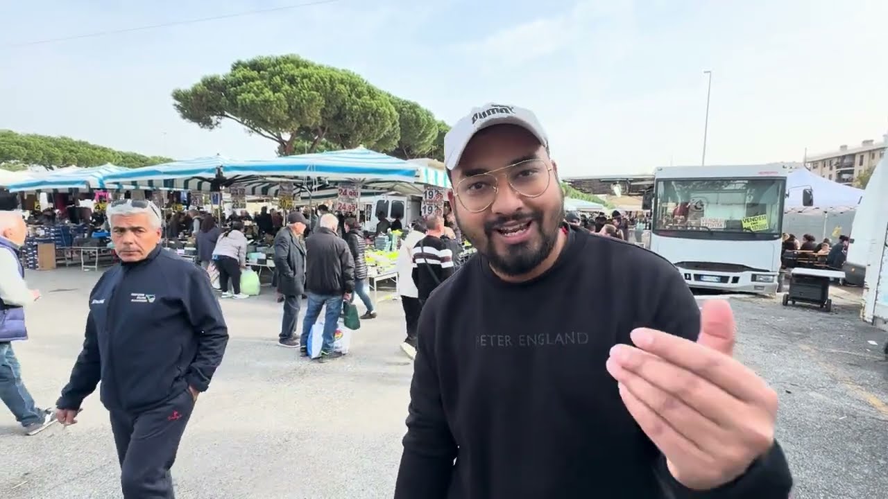 Exploring Rome’s Cheapest Street Market under 5 Euro