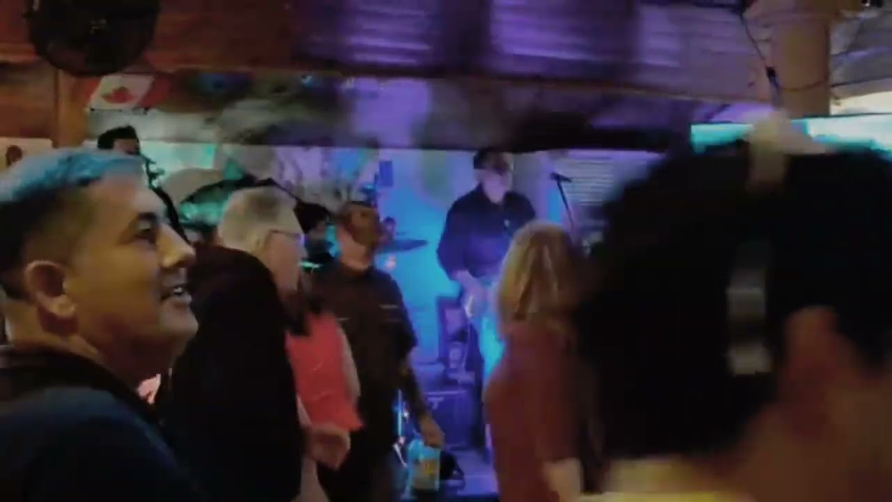 You Shock Me All Night Long (Cover Gatos Pardos) palomaso con Martin Terrazas.