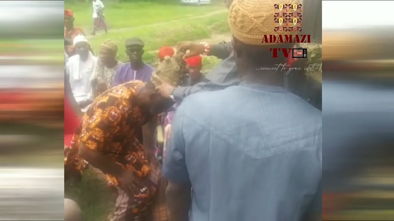 Moment Crown Was Placed On Mazi Godwin Kanu Idei Kanu Okoro Oke's Head As Eze Aro IX - Oct.20th&nbsp;2023