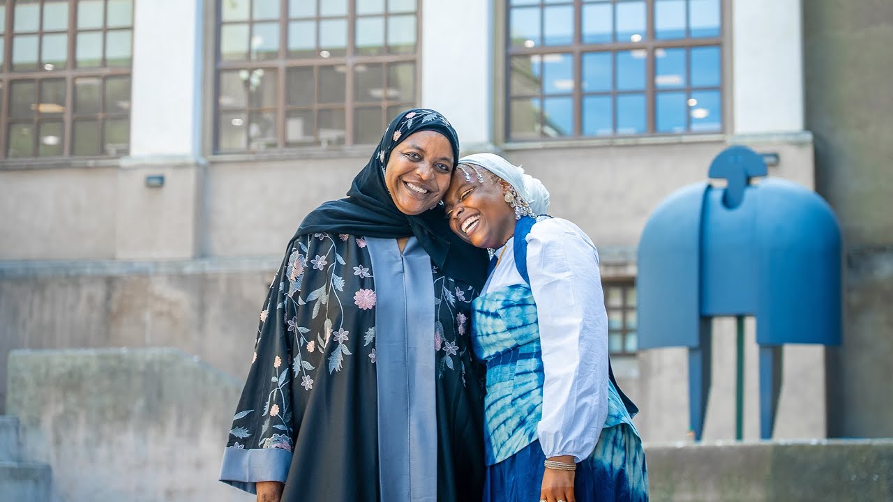 A graduation story across generations