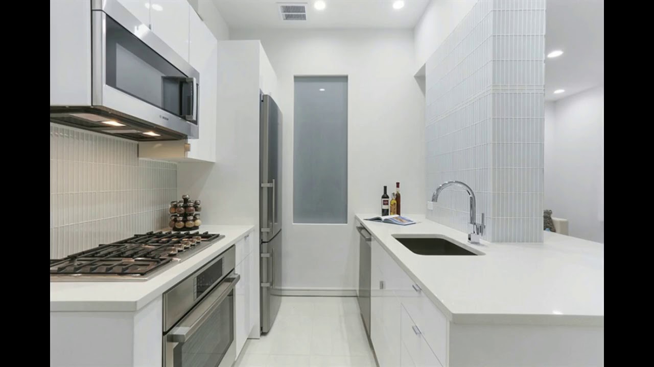 Amazing! Glass Tile Backsplash Ideas For Your Kitchen