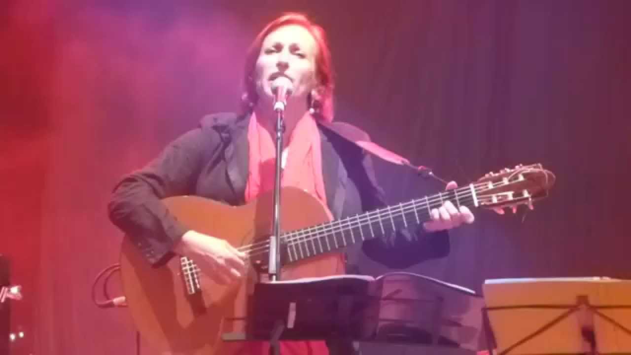 O Gorizia (tu sei maledetta)- Lucilla Galeazzi in 
