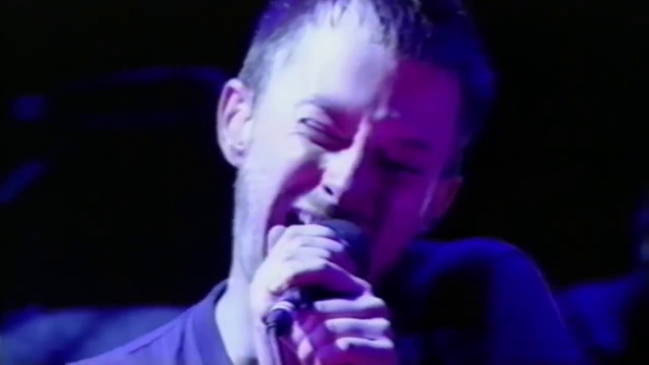Radiohead - Idioteque(best live performance)