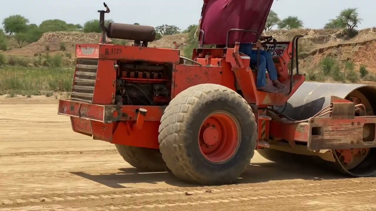 Volvo SD110B soil compactor - Operator environment