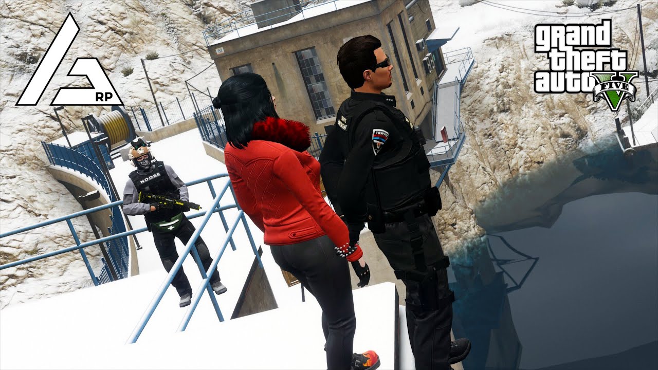 GTA 5 Roleplay - ARP - #452 - Julie Teaches the Police To Swim.