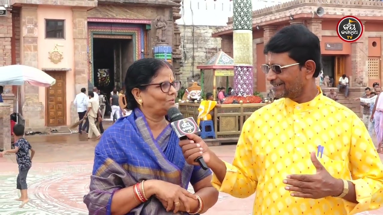ବାପା ଚାଷ କାମ କରନ୍ତି ସାତ ଭଉଣୀ ଖାଇବାକୁ ନାହିଁ ପ୍ରଭୁଙ୍କୁ କହିଲି ଛୋଟ ଚାକିରୀ ଖଣ୍ଡେ ଦିଅ,ଶୁଣନ୍ତୁ ତାପରେ