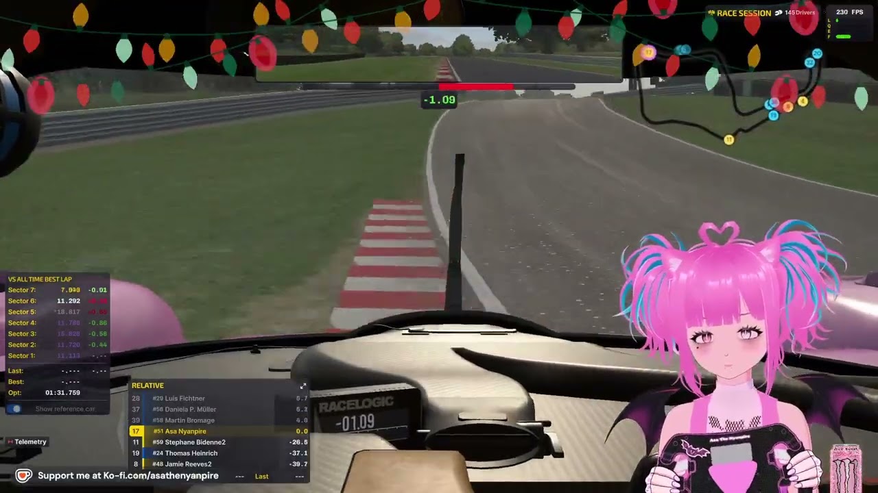 Tis the season to be racing, Fa-la-la-la-la, la-la-la-la~!