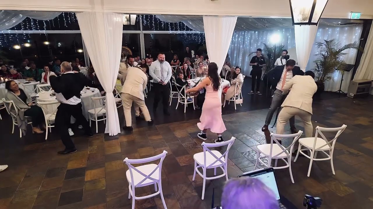 Wedding Scavenger Hunt Game.