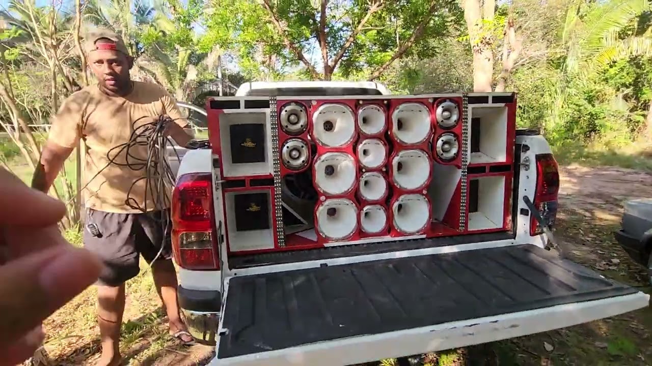 o cara comprou logo foi o novo hard power 3500 bass