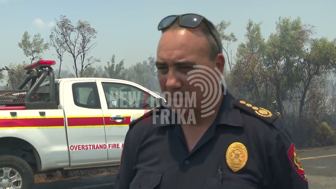 Firefighters make progress in Pearly Beach fire