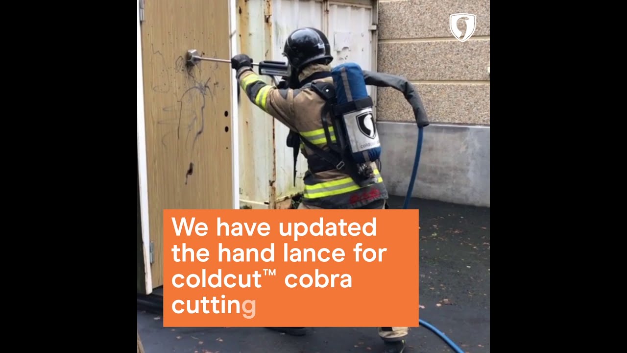 The coldcut™ cobra hand lance