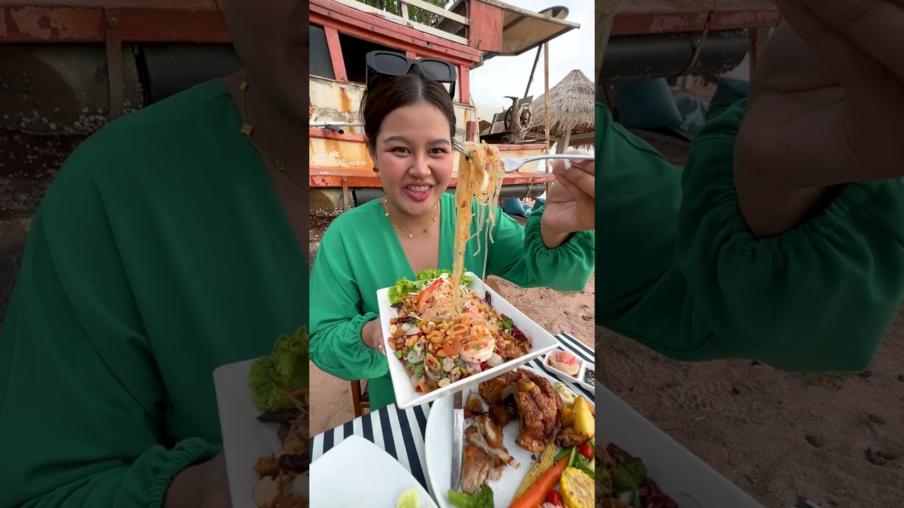 พิกัดลับกินข้าวริมทะเล นาจอมเทียน