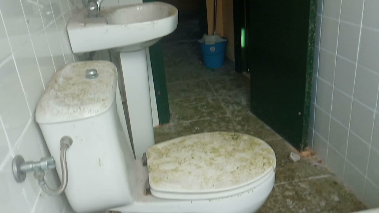 Perlora abandonada. Ciudad de Vacaciones. Asturias. 2 ° Vídeo.