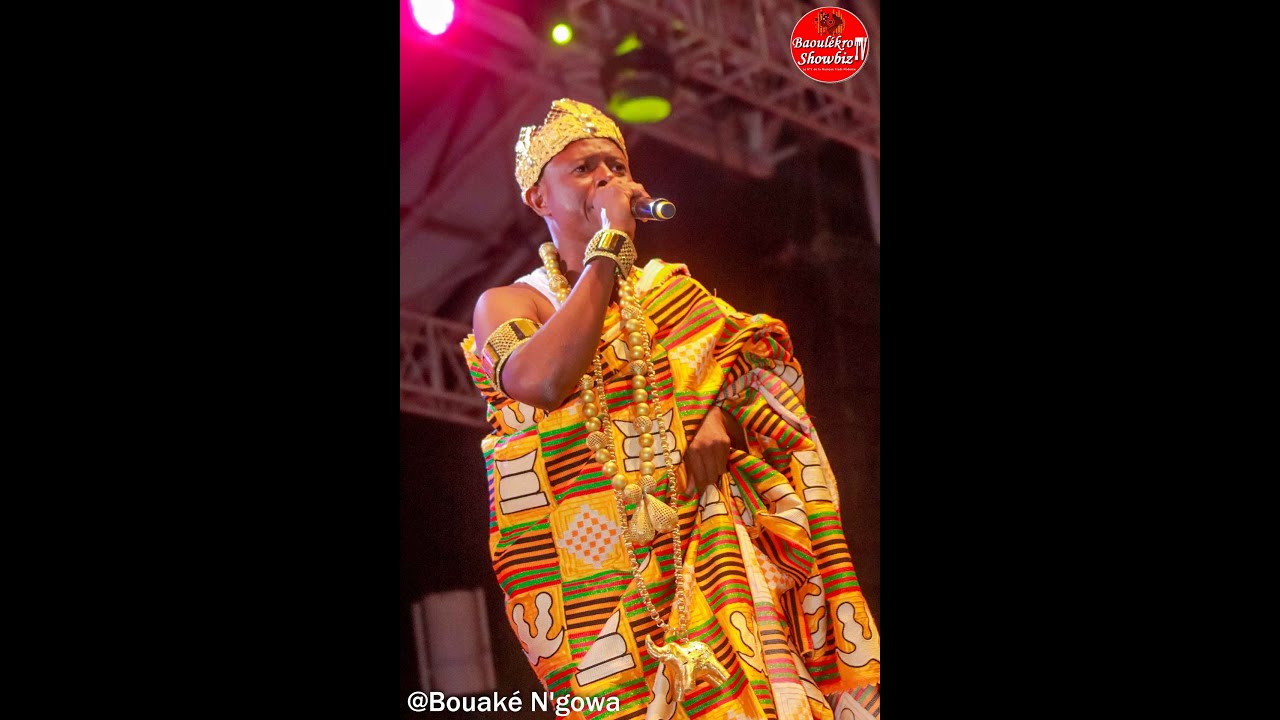 ADEBA KONAN en live au palais de la culture.