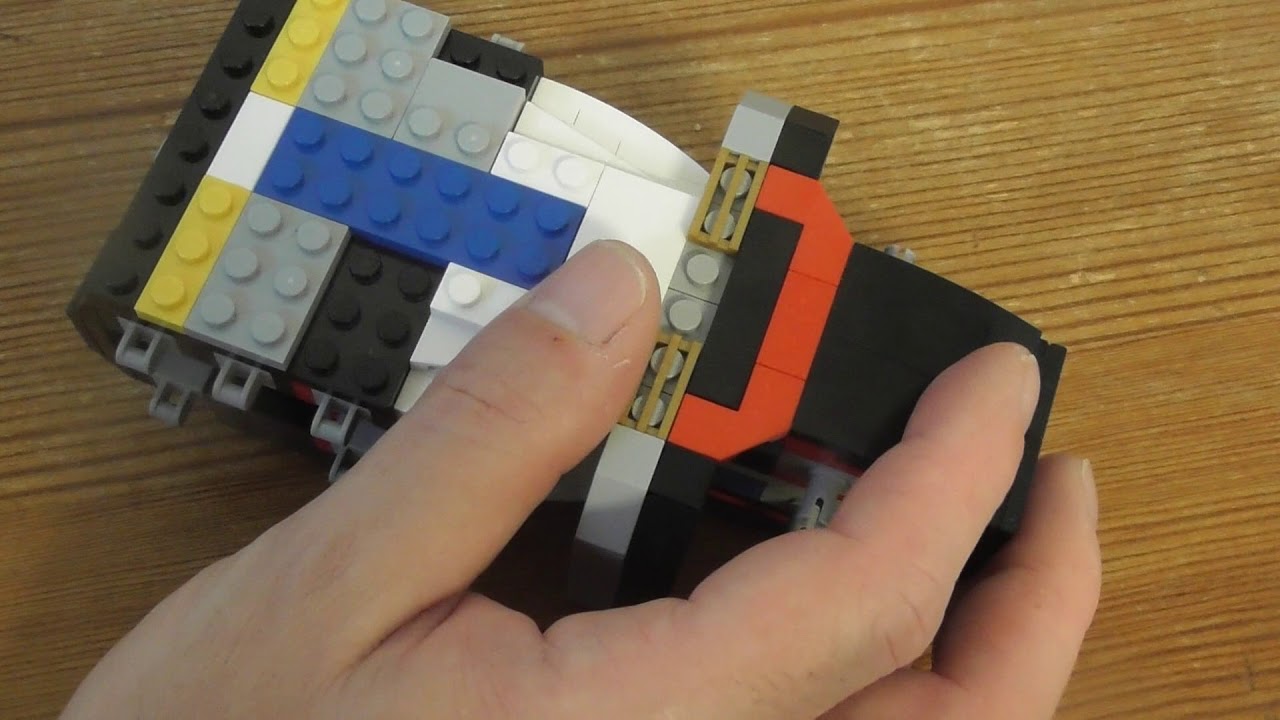 Building Lego Ideas Voltron SET 21311 PART 5
