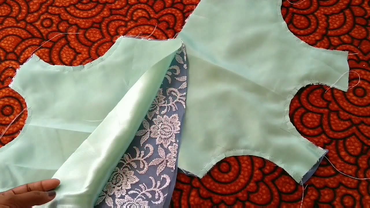 DESIGNER BABY DRESS WITH LACE AND SATIN(DIY DRESS FOR LITTLE GIRLS)#flowergirlsdress #birthddaydress