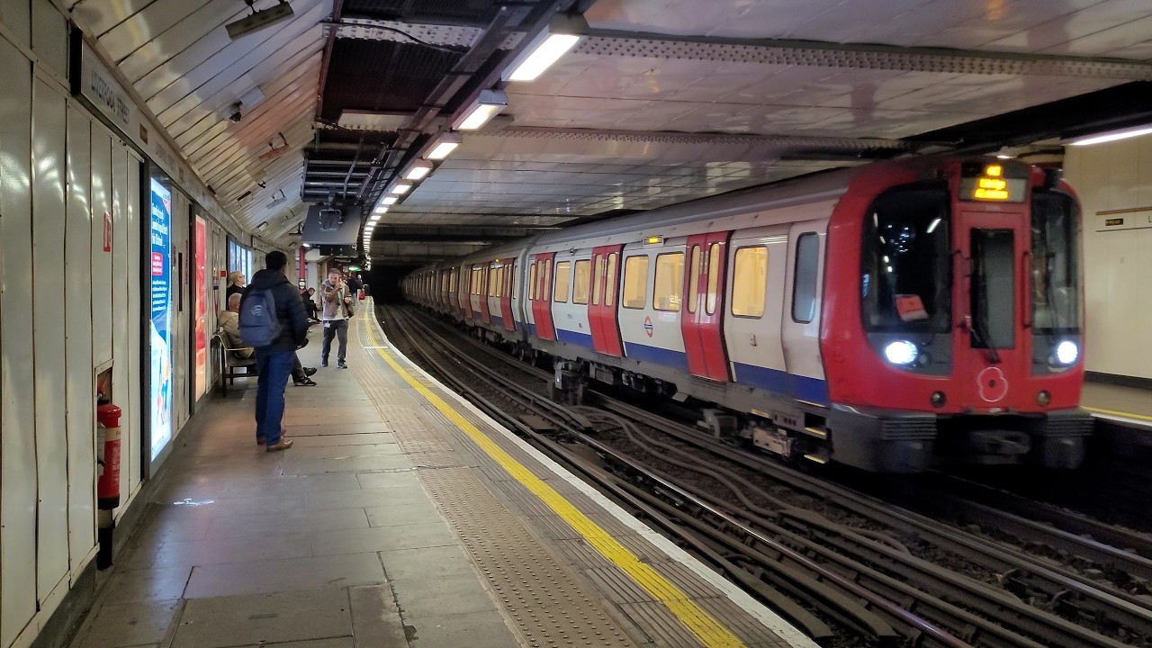 S7 and S8 Stock sound compilation | London Underground