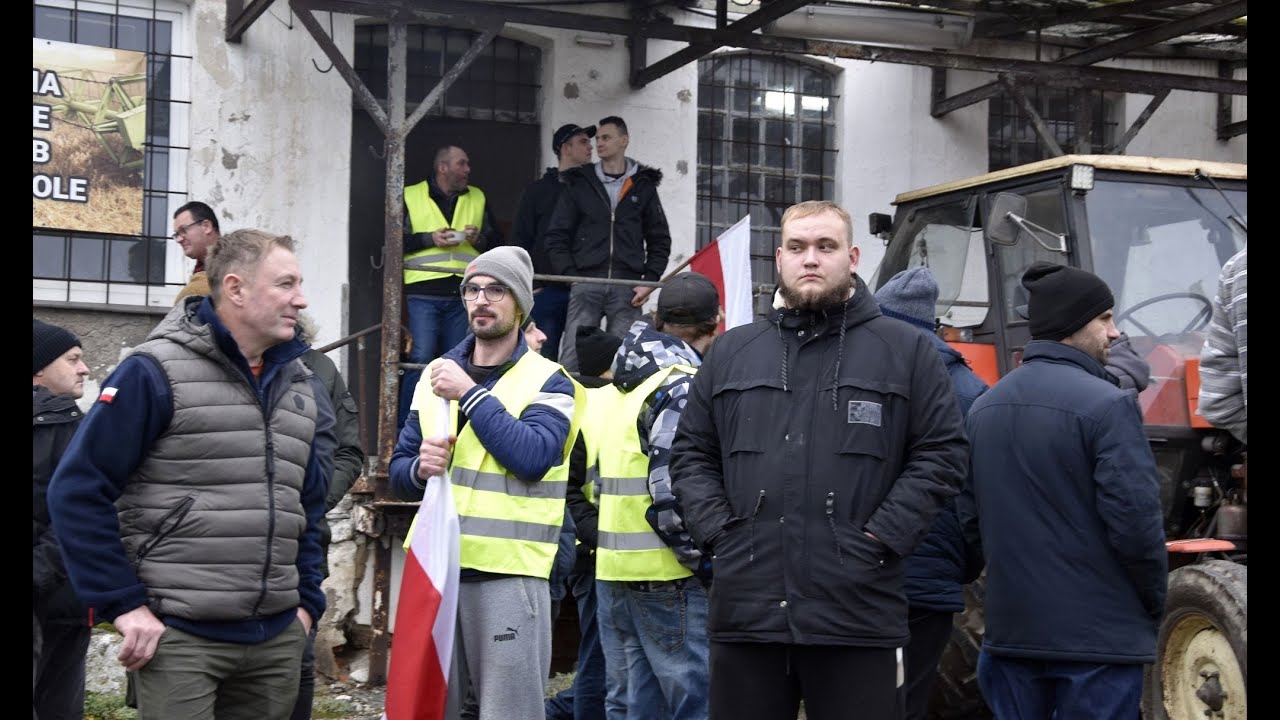 PROTEST ROLNIKÓW POWIATÓW: TUCHOLSKIEGO I SĘPOLEŃSKIEGO W GOSTYCYNIE